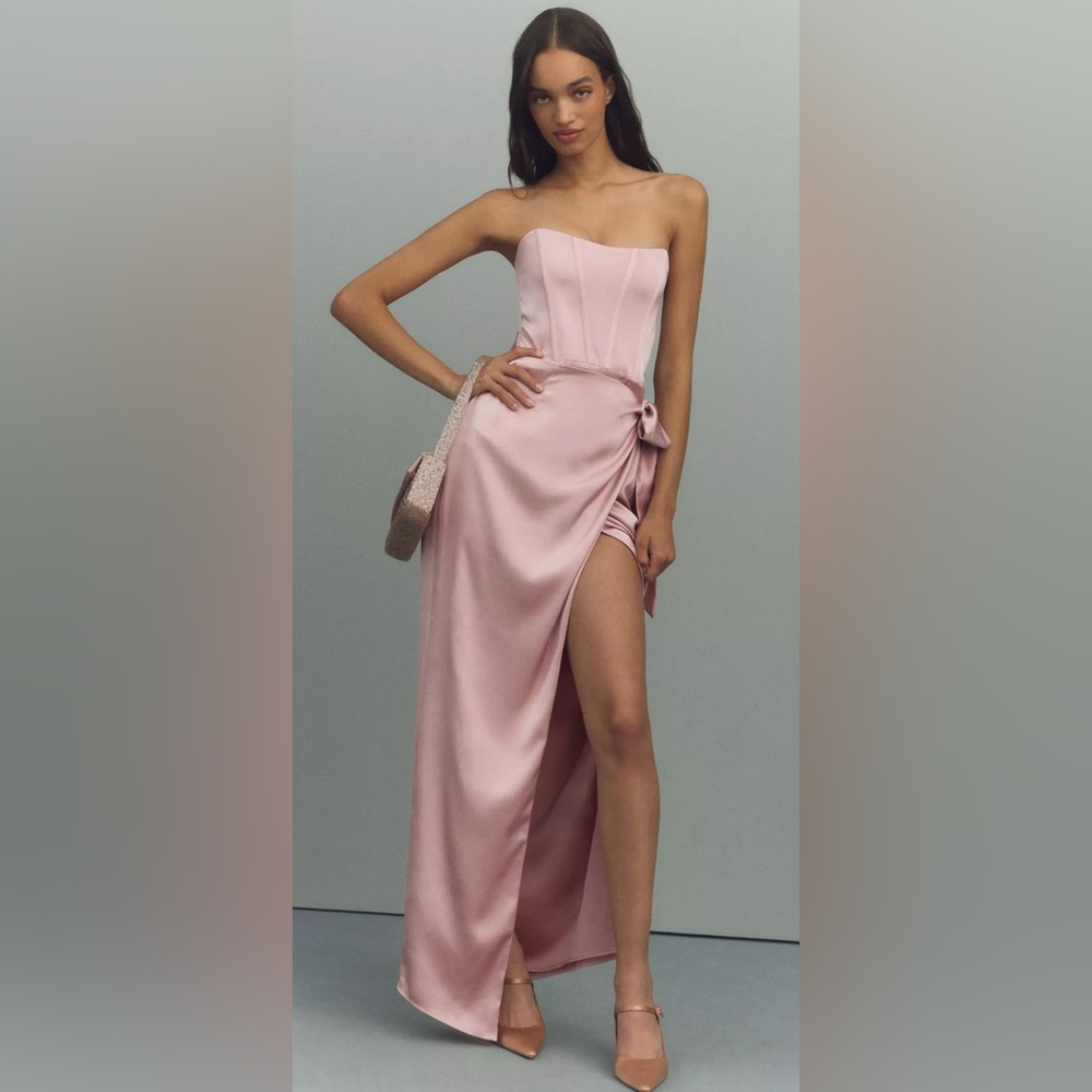 V. Chapman June Corset Jacquard Front-Slit Gown in Pink
